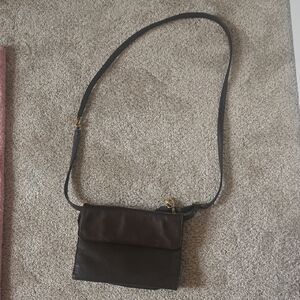 Elegant Black Leather Crossbody Bag